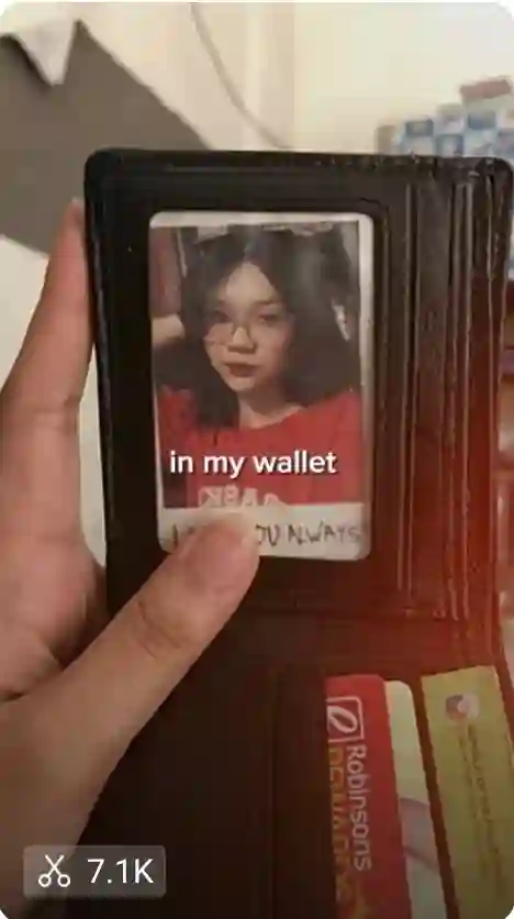 Wallet Trend CapCut Template